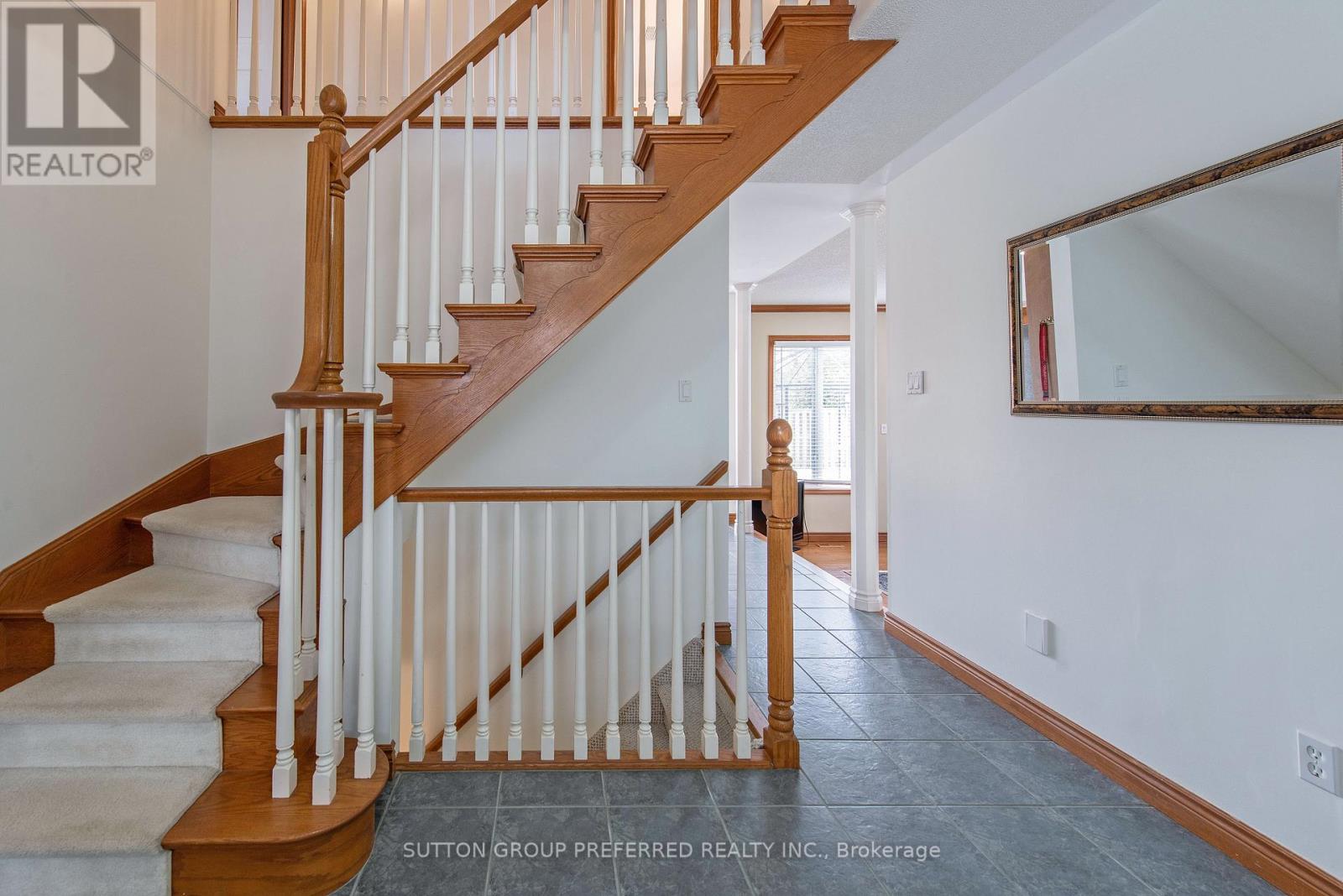 130 Toohey Lane Property Photo 4