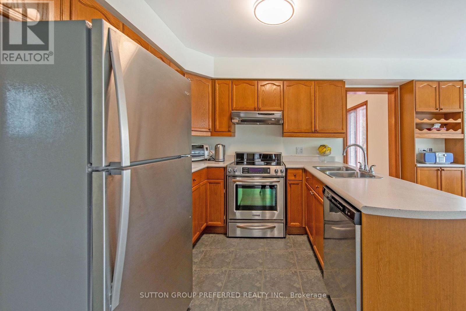 130 Toohey Lane Property Photo 11