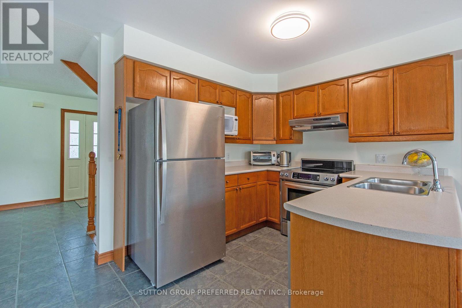 130 Toohey Lane Property Photo 12