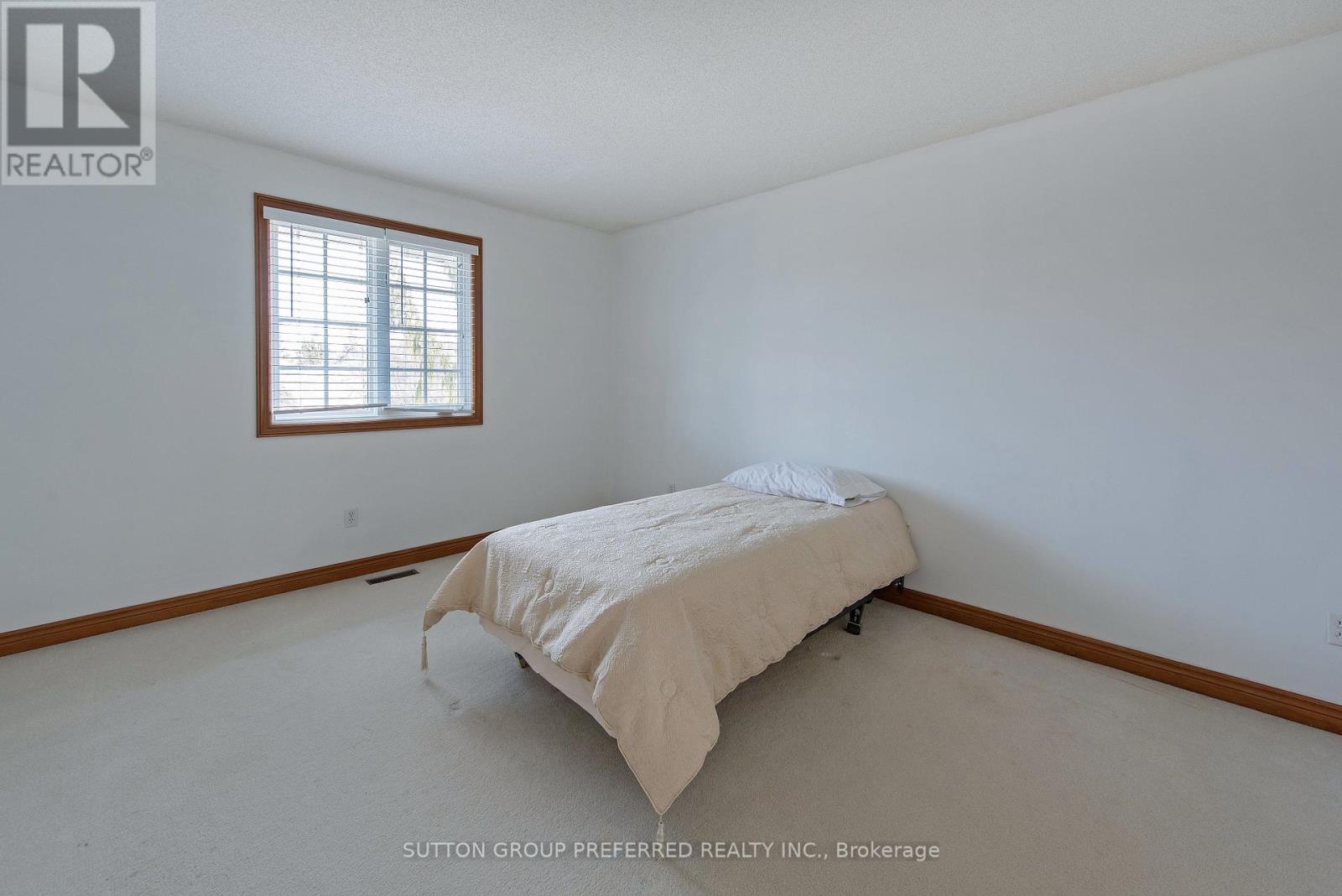 130 Toohey Lane Property Photo 23