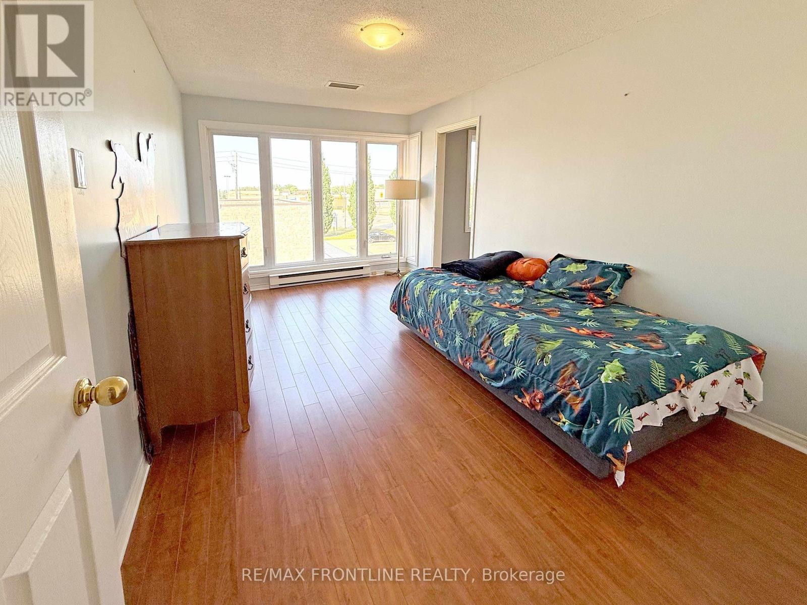 Unit #302 - 10 Armstrong Drive Property Photo 10