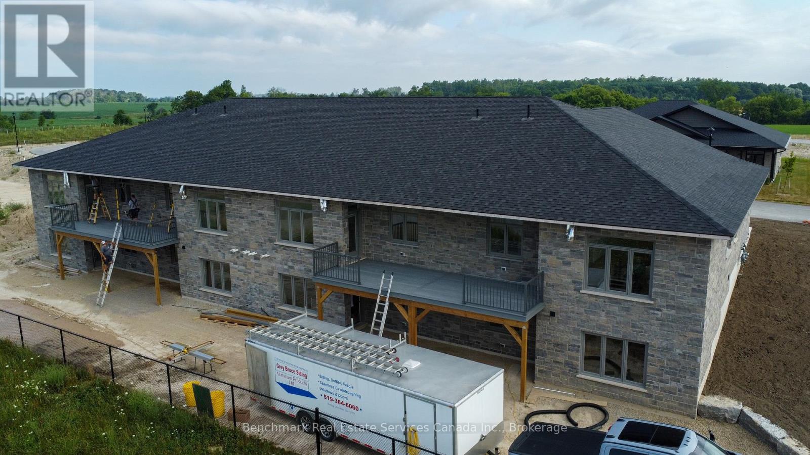 62 Cavalier Crescent Property Photo 14