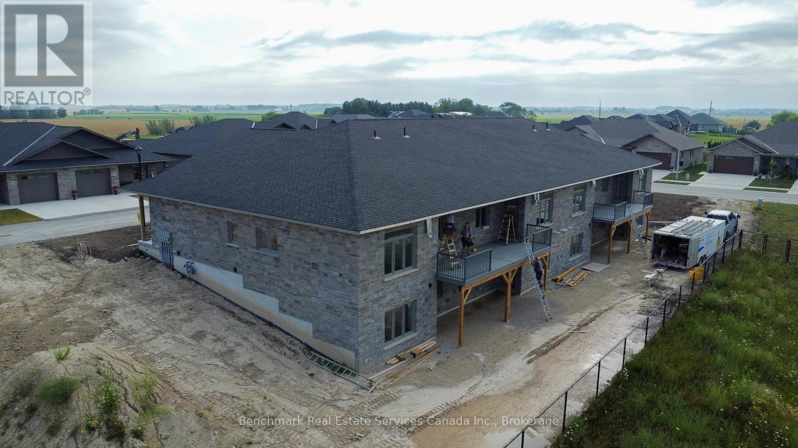 62 Cavalier Crescent Property Photo 15