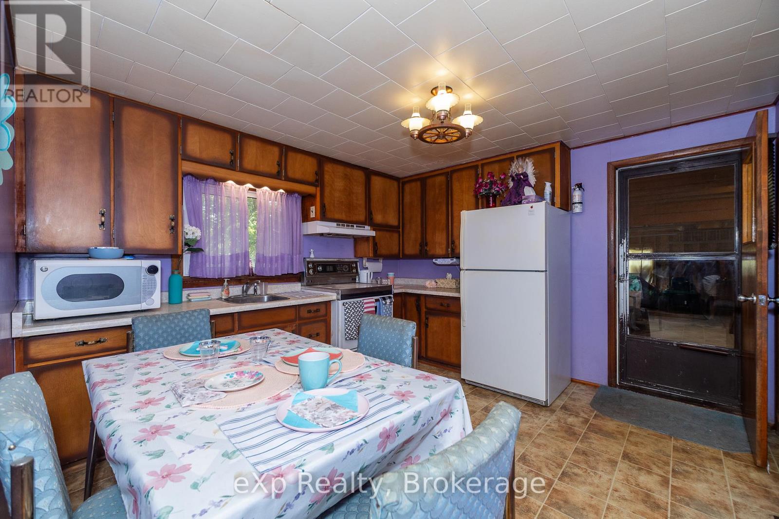 873 14th Street Property Photo 6