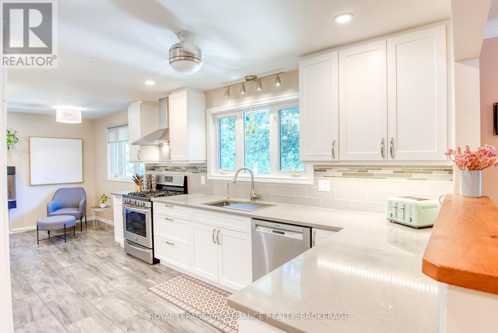 59 Fairway Hill Crescent Property Photo 17