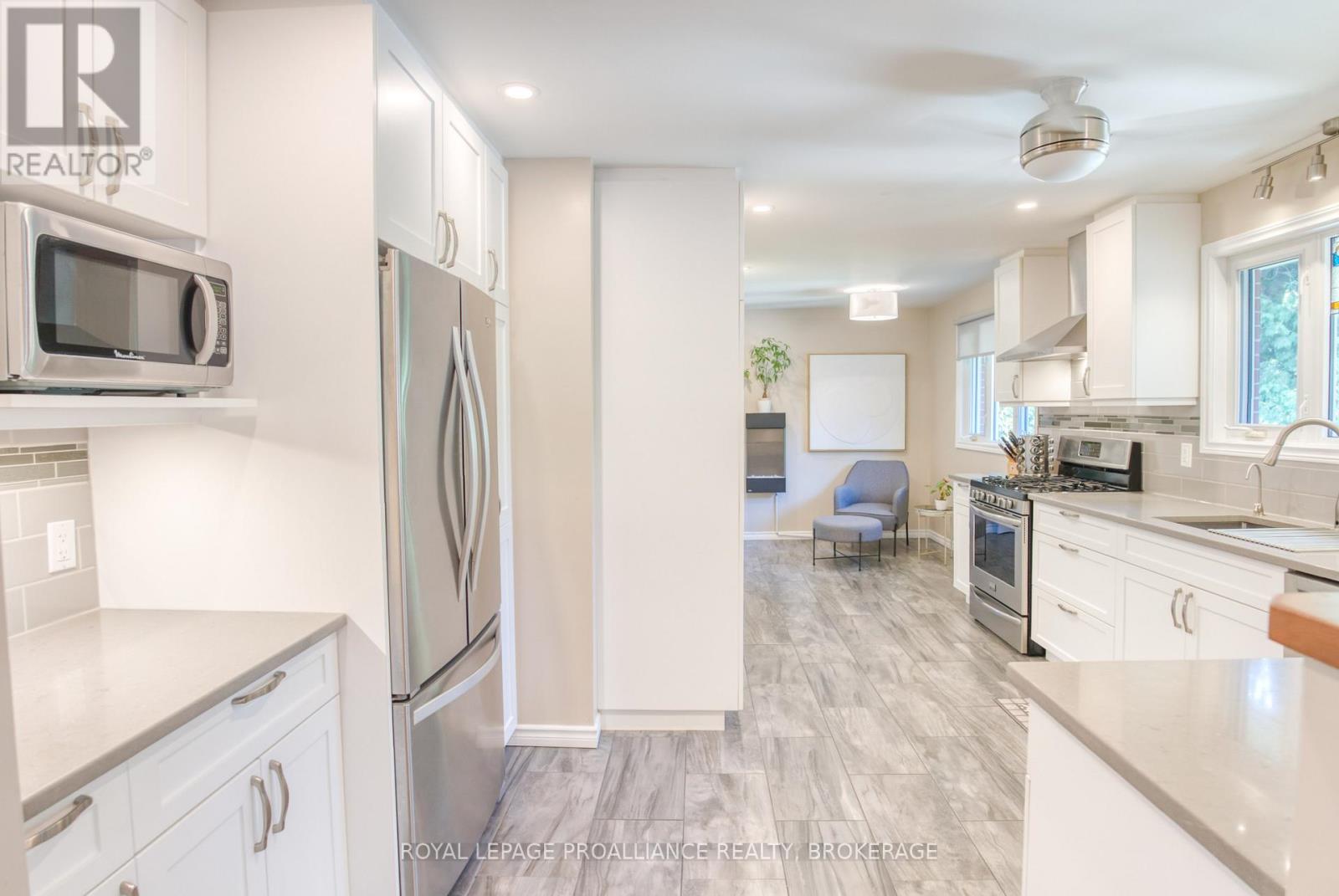 59 Fairway Hill Crescent Property Photo 18