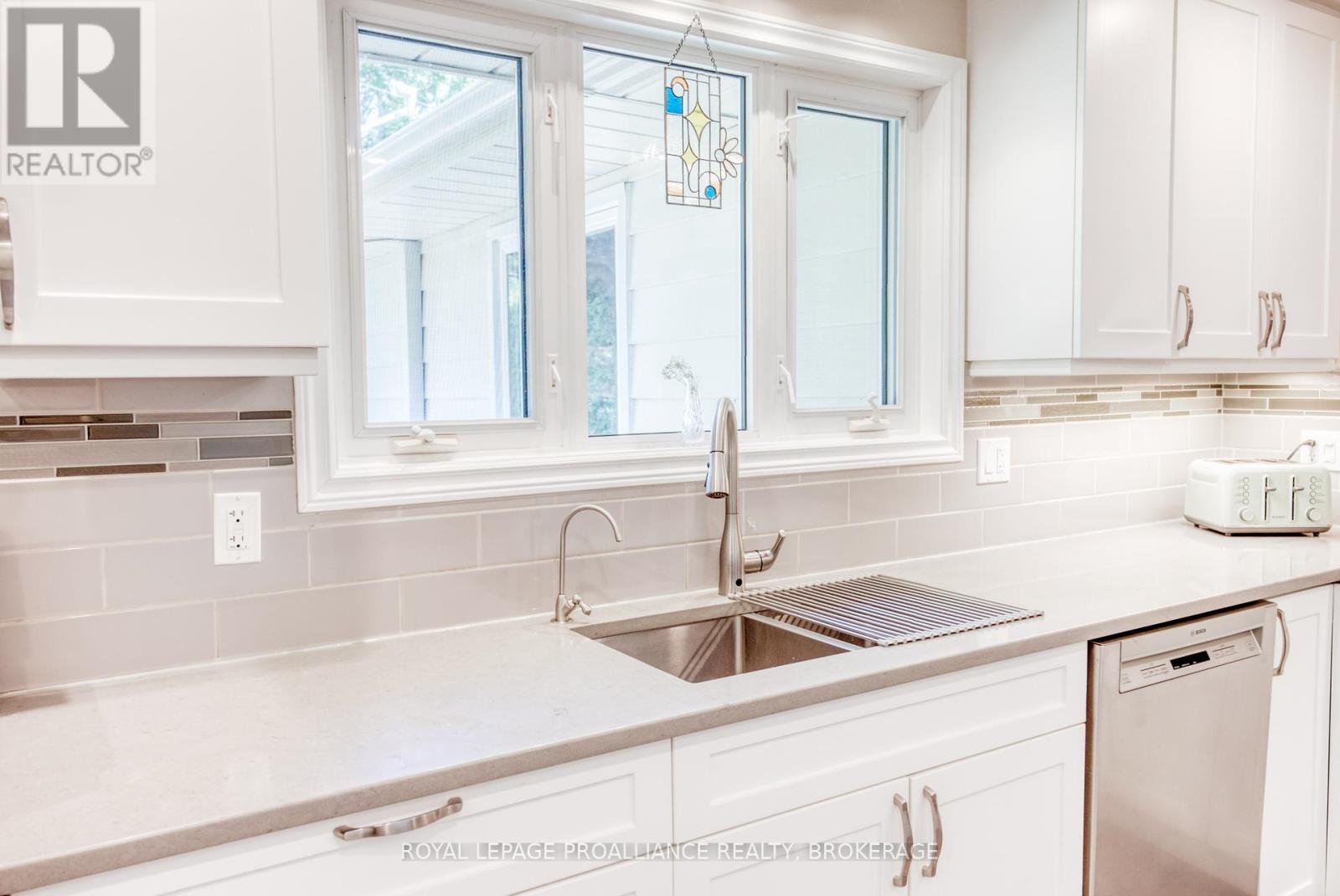 59 Fairway Hill Crescent Property Photo 20