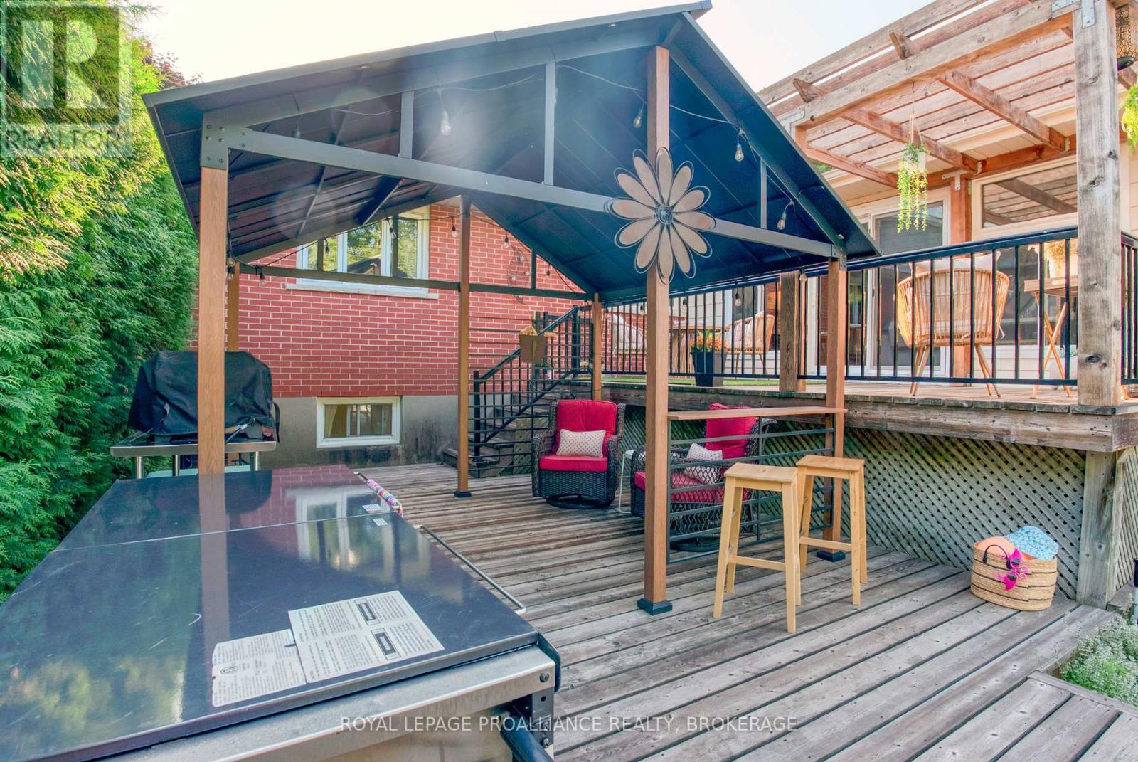 59 Fairway Hill Crescent Property Photo 43