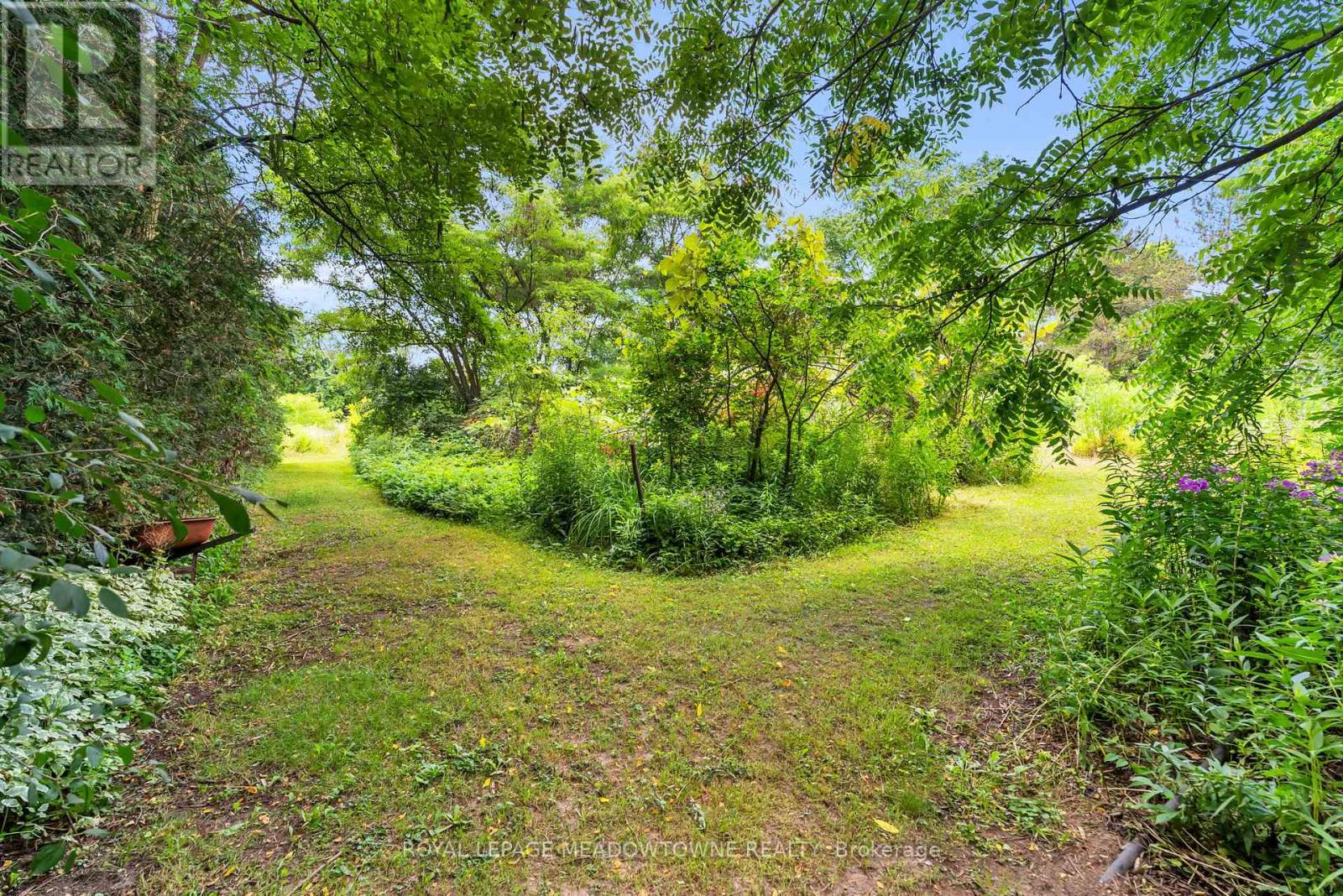 9483 Wellington Rd 124 Property Photo 15