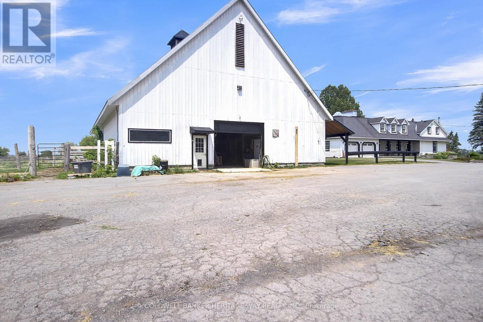 4655 Appleton Side Road Property Photo 3