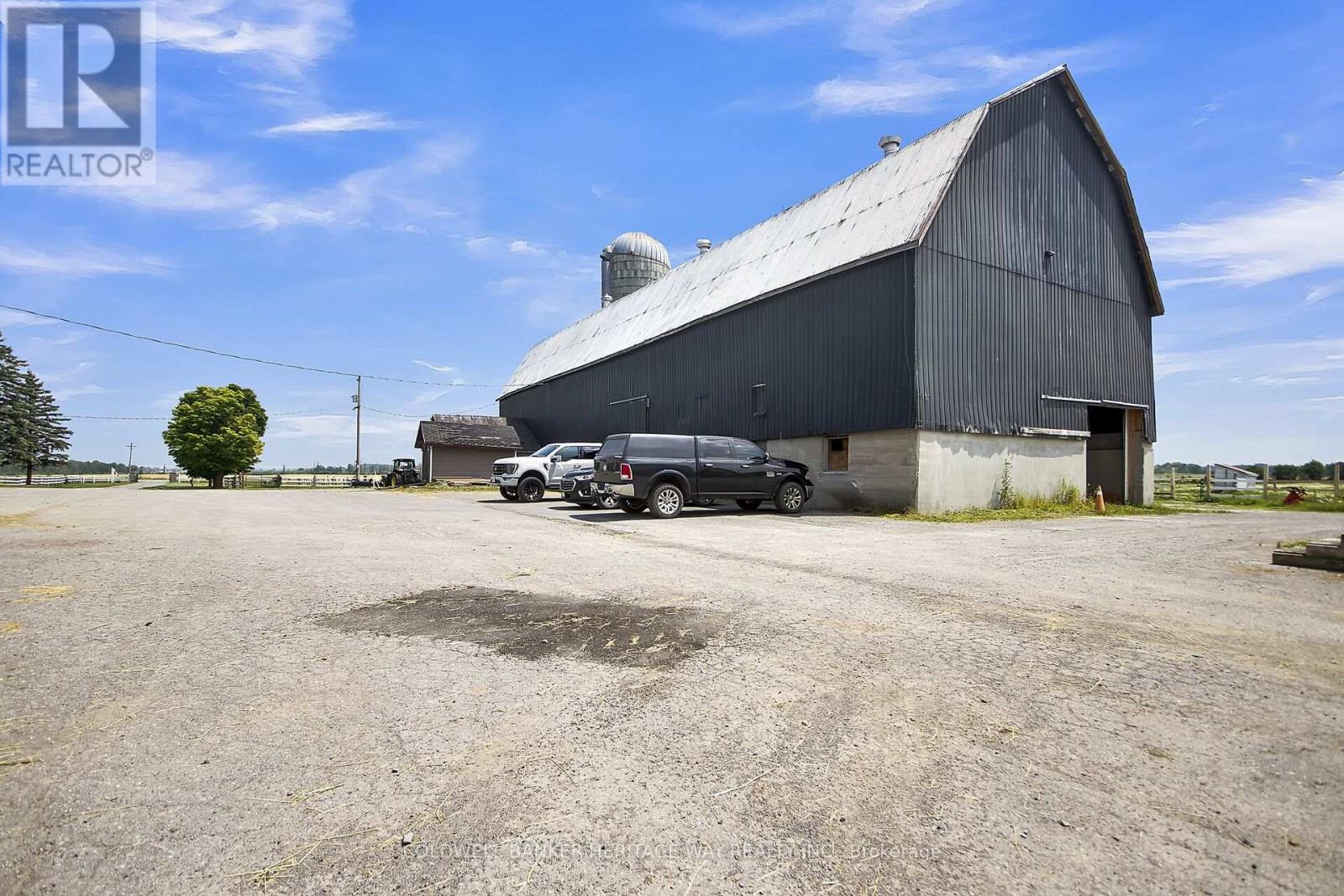 4655 Appleton Side Road Property Photo 5