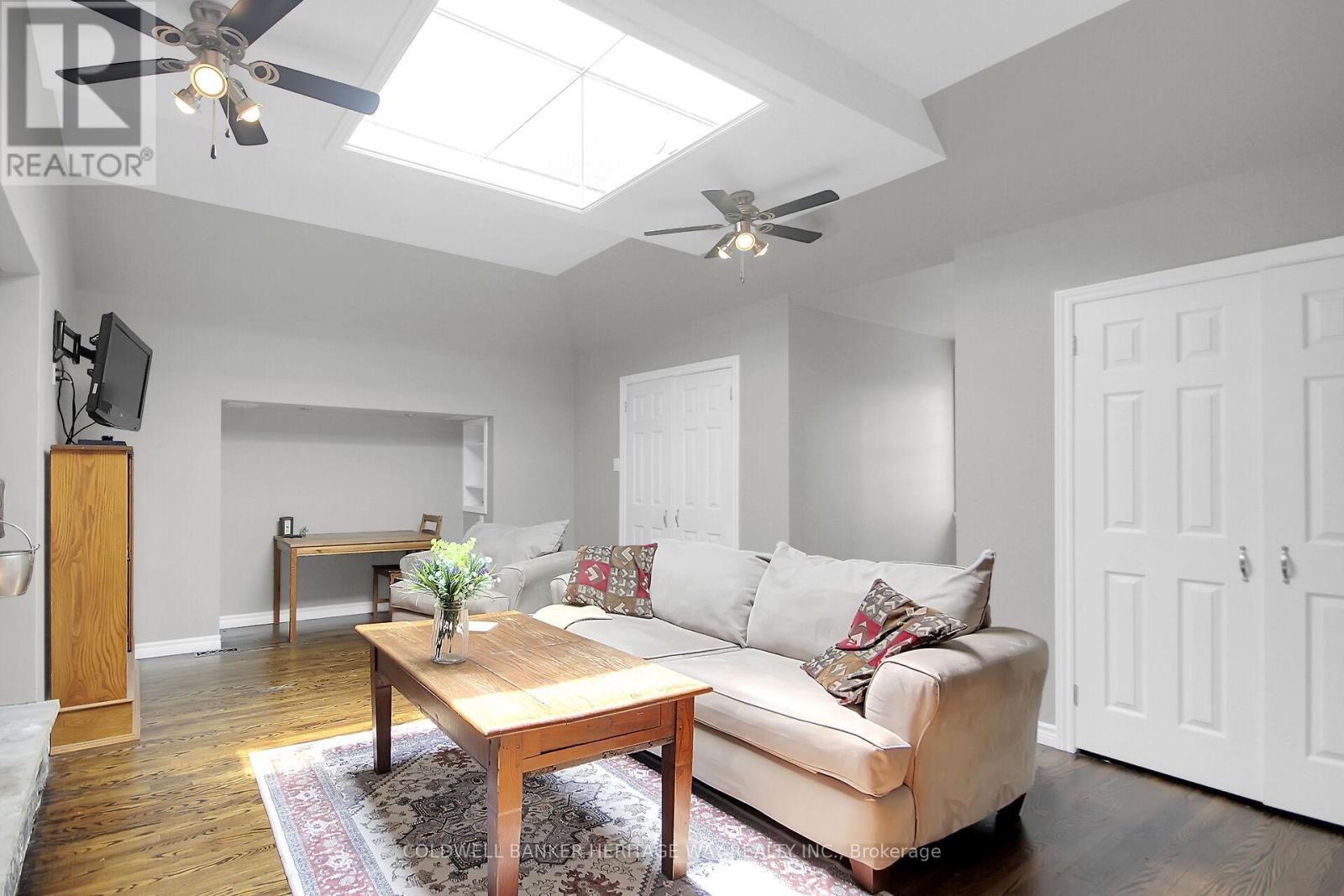4655 Appleton Side Road Property Photo 28