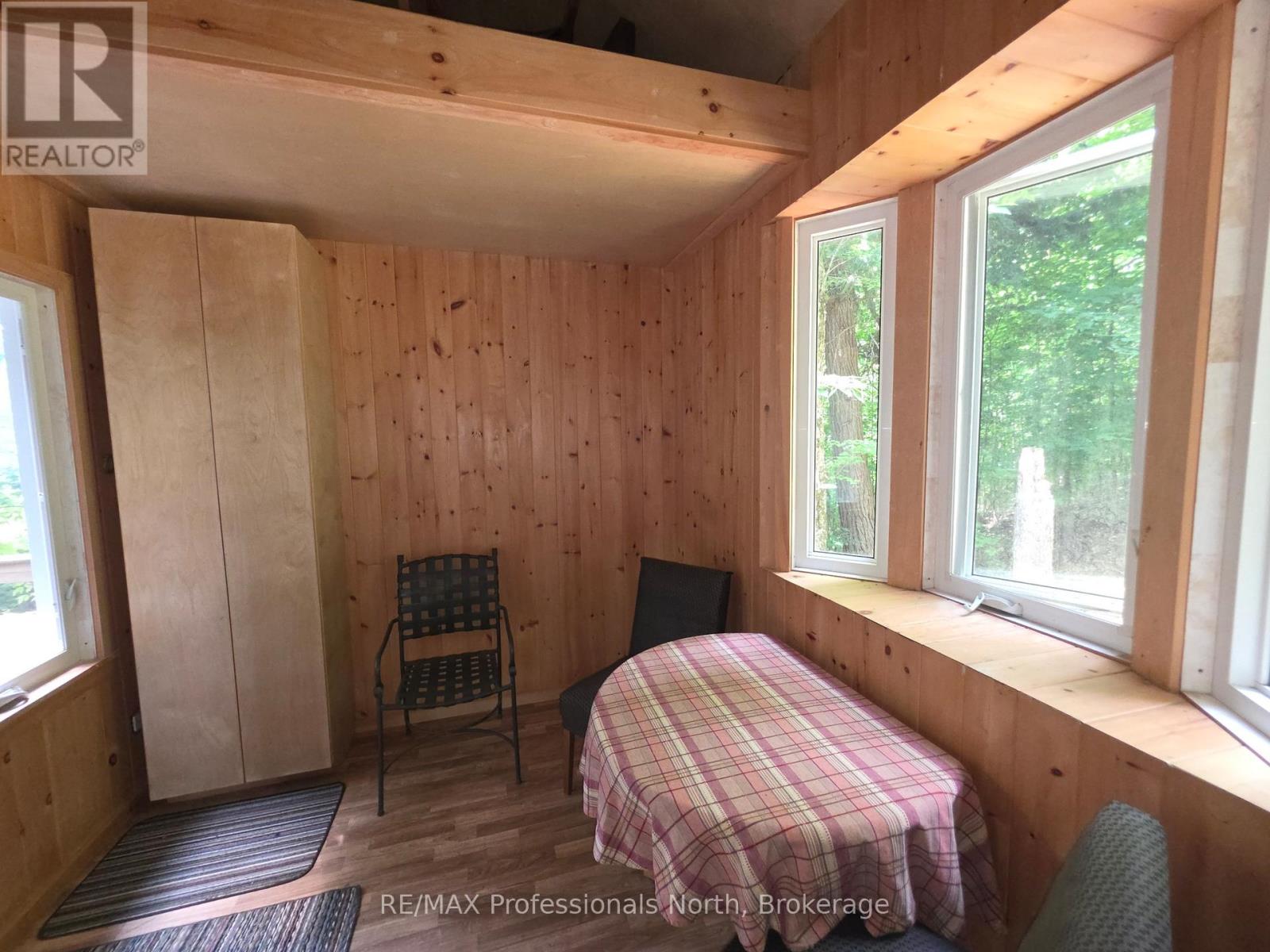 208 North Bay Lake Road Property Photo 5