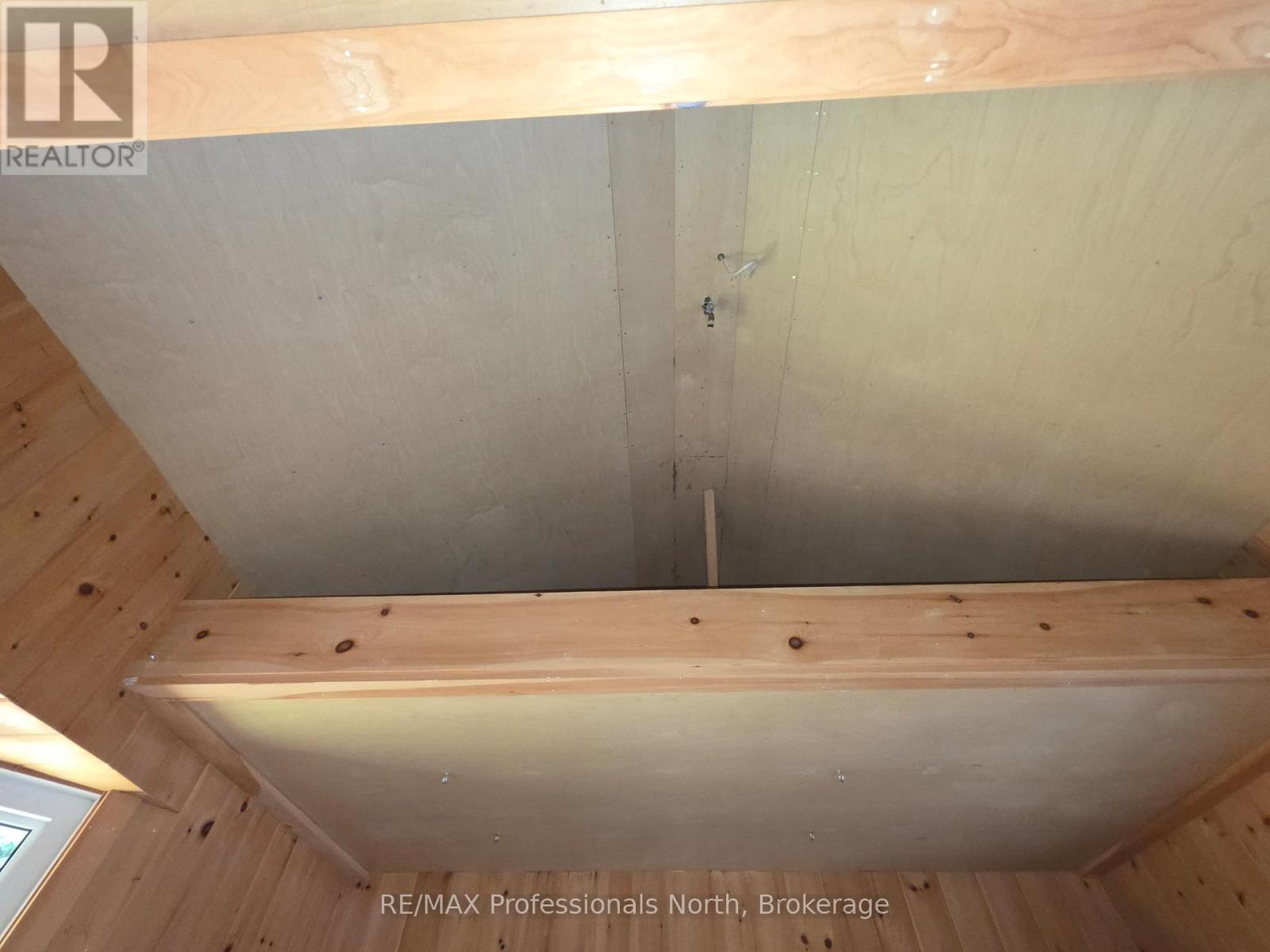 208 North Bay Lake Road Property Photo 6