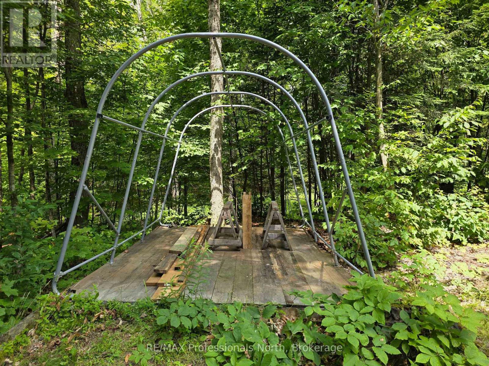 208 North Bay Lake Road Property Photo 8