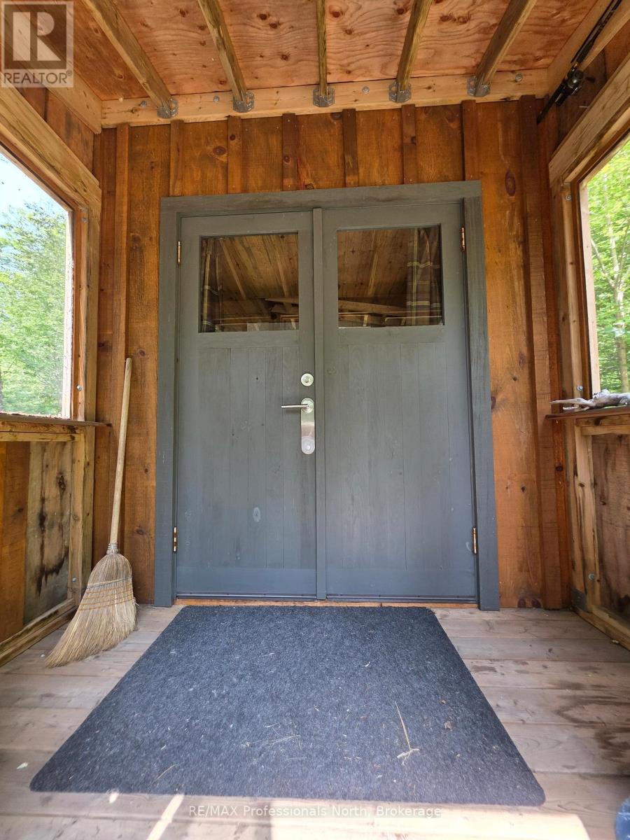 208 North Bay Lake Road Property Photo 14