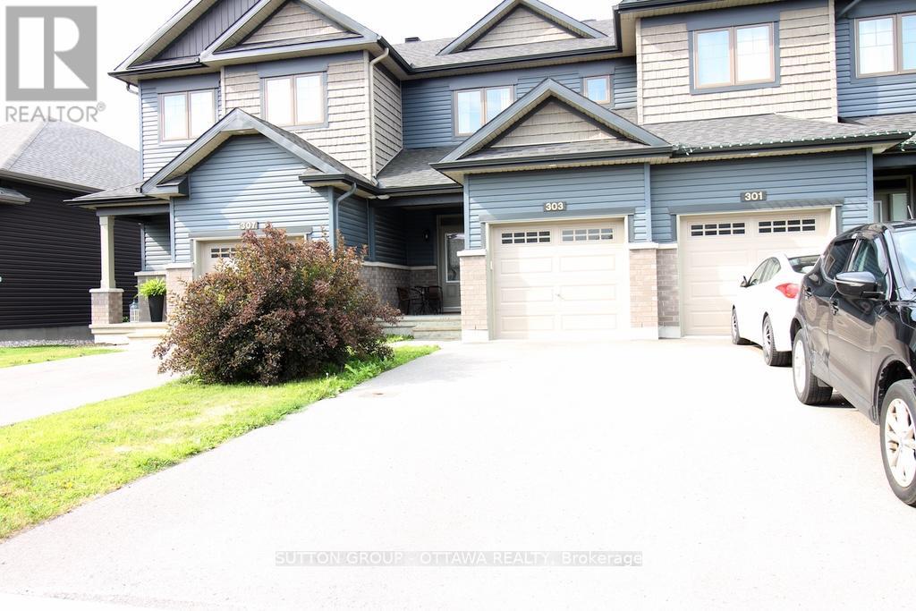 303 Rue De L Etang Street Property Photo 2