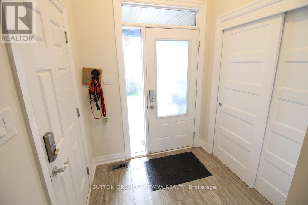 303 Rue De L Etang Street Property Photo 5