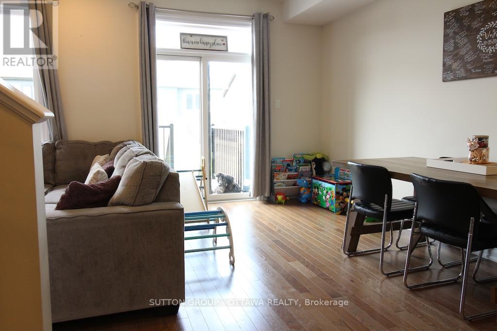 303 Rue De L Etang Street Property Photo 13