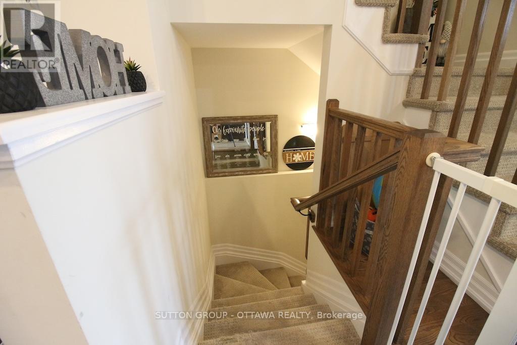 303 Rue De L Etang Street Property Photo 14