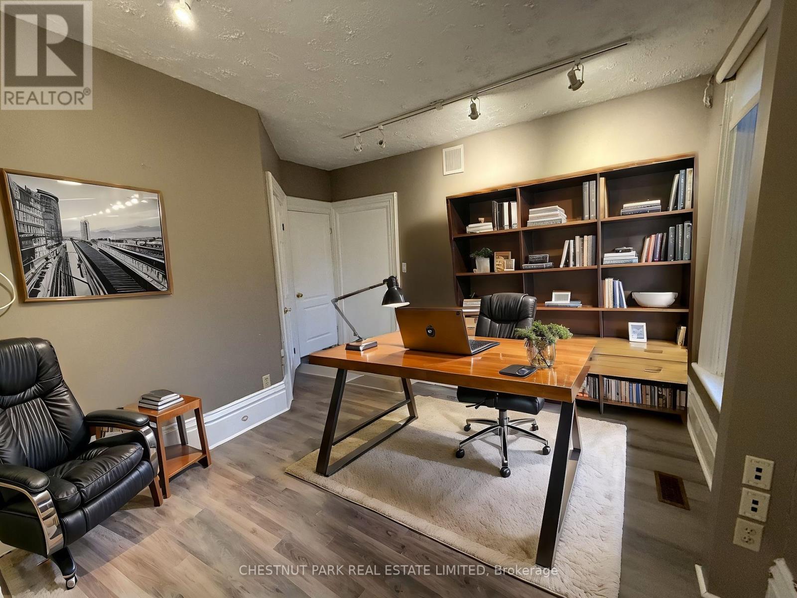 13360 Loyalist Parkway Property Photo 13