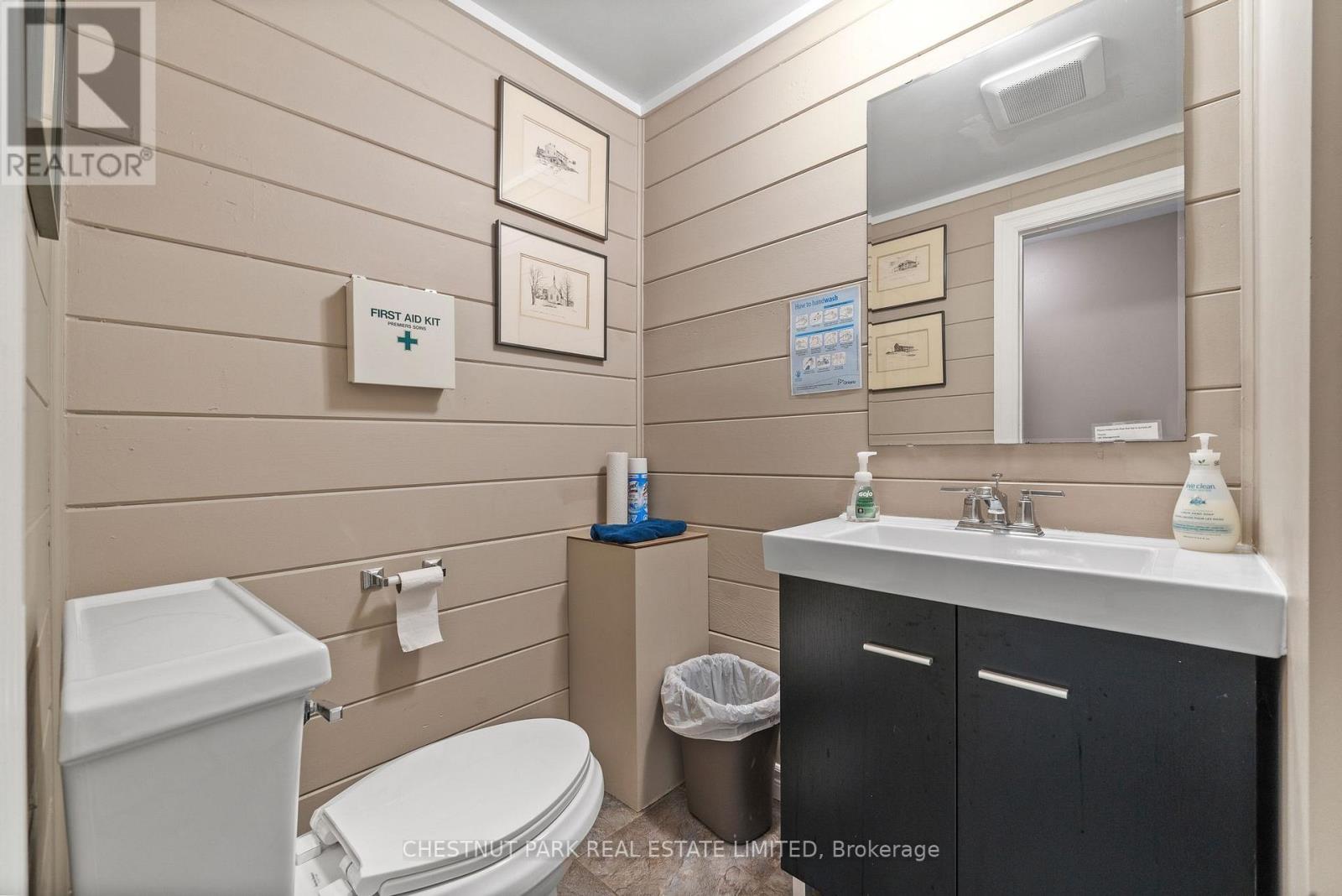 13360 Loyalist Parkway Property Photo 23