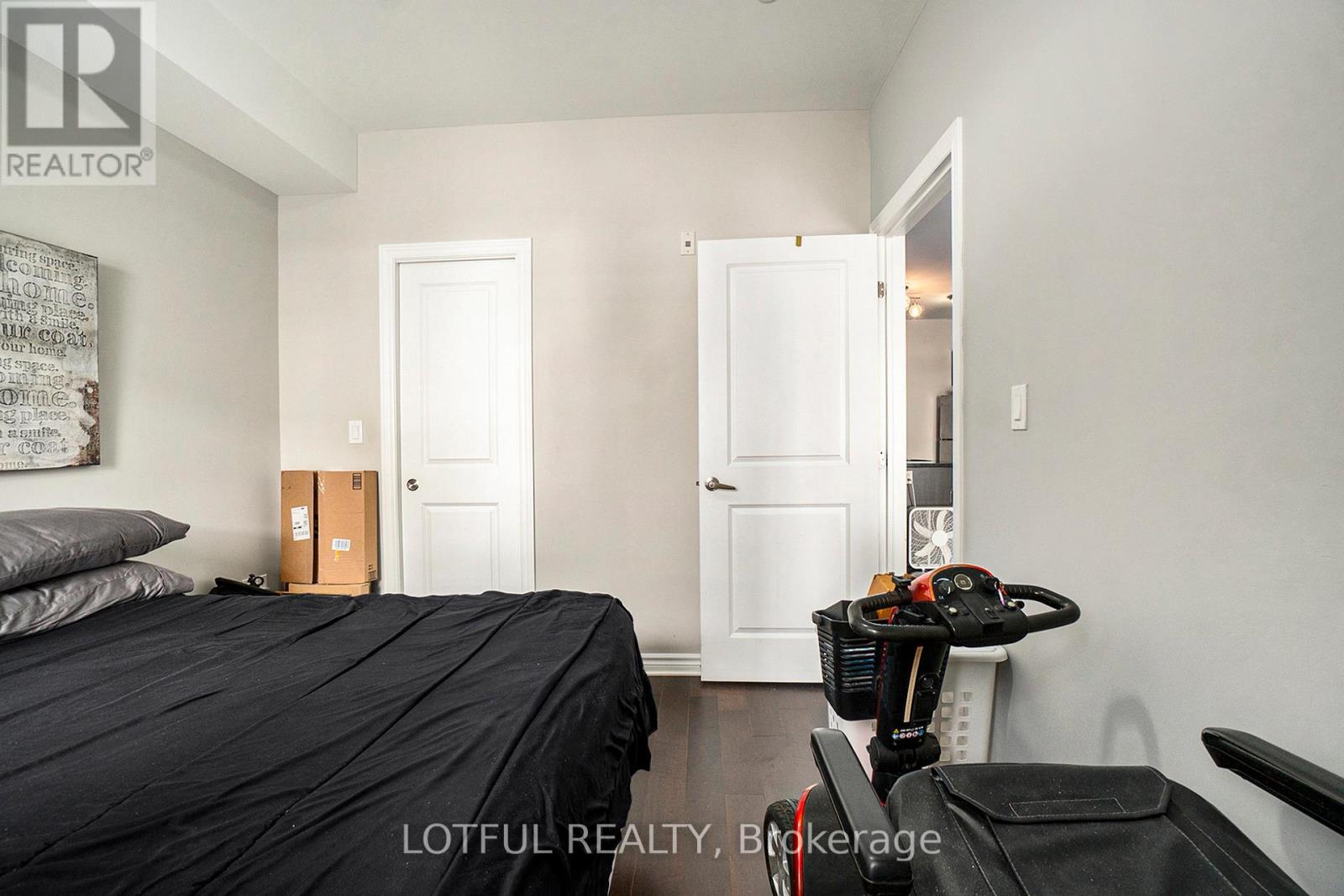 120 Prestige Circle #110 Property Photo 13