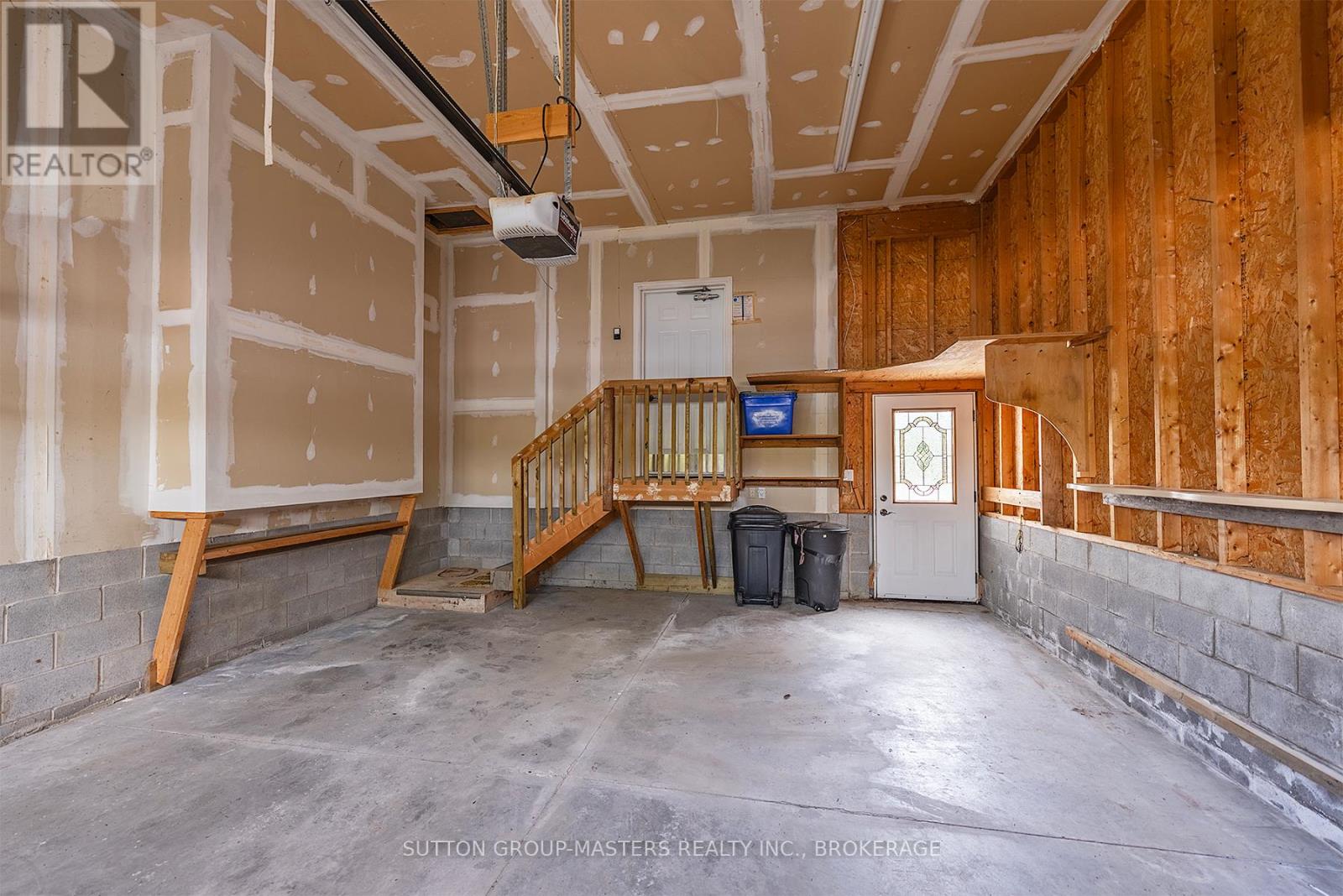 221 Amy Lynn Drive Property Photo 40