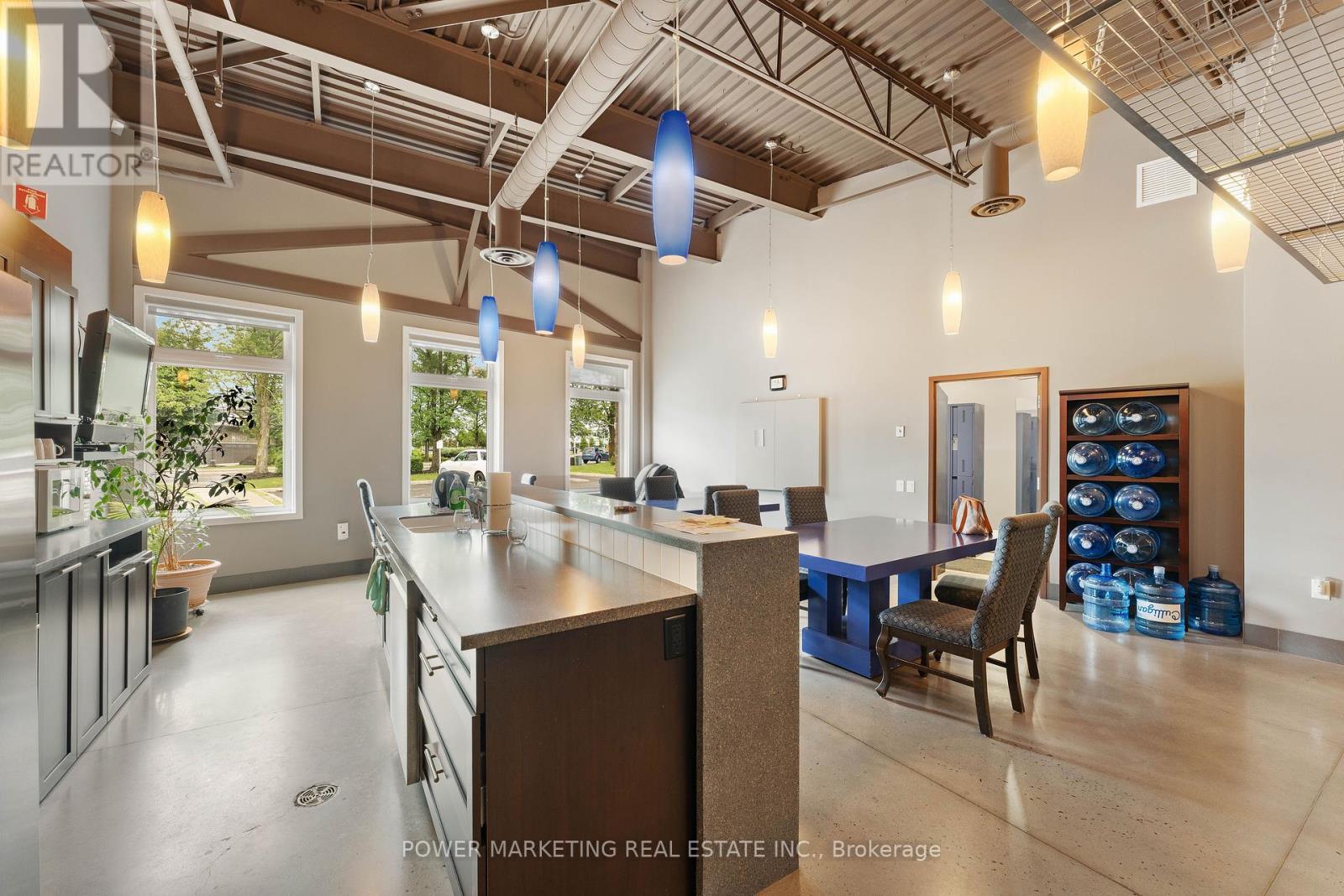 500 Lacolle Way Property Photo 6