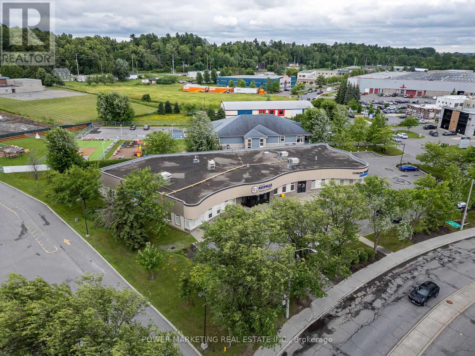 500 Lacolle Way Property Photo 12