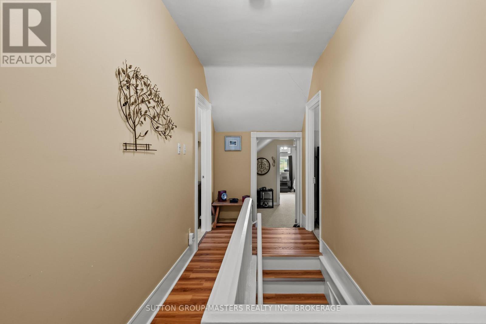 3995 Boyce Road Property Photo 27