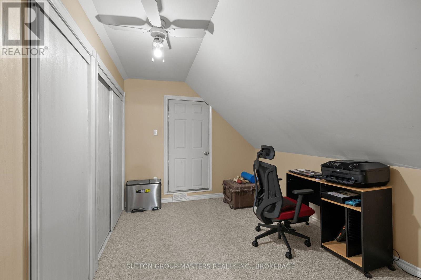 3995 Boyce Road Property Photo 37