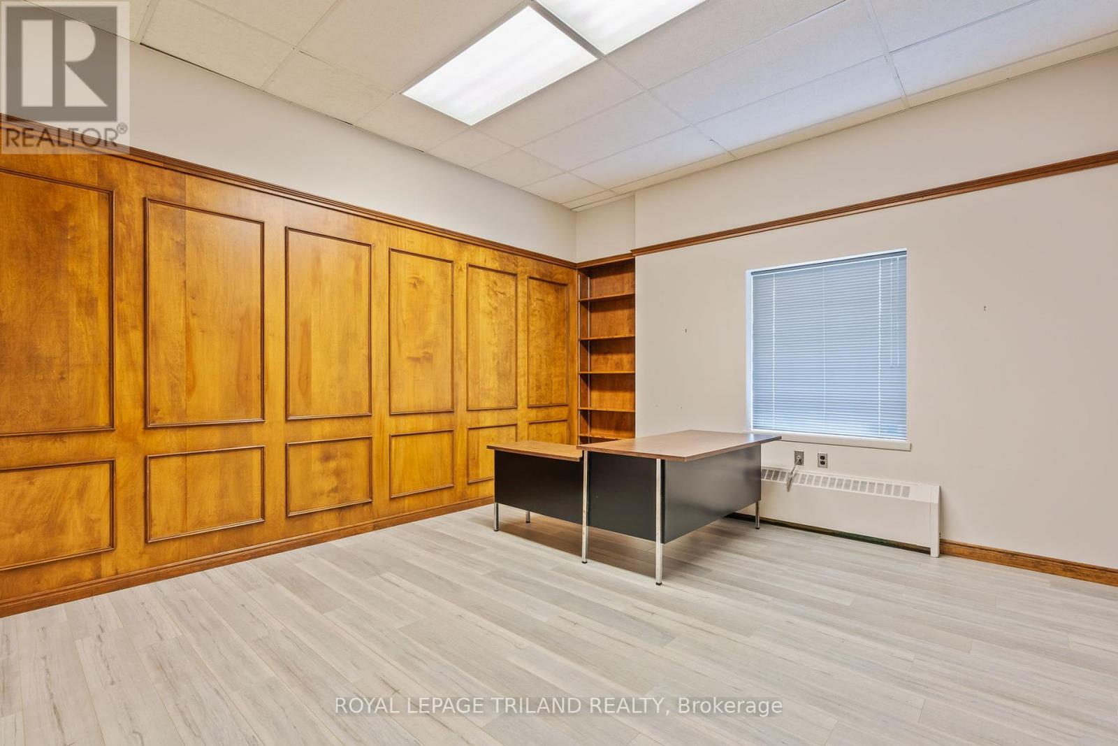 108 Centre St Property Photo 11