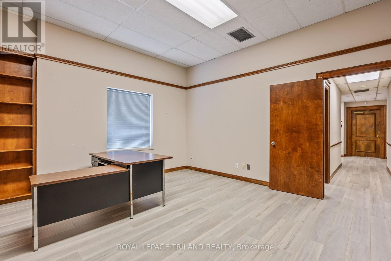 108 Centre St Property Photo 13