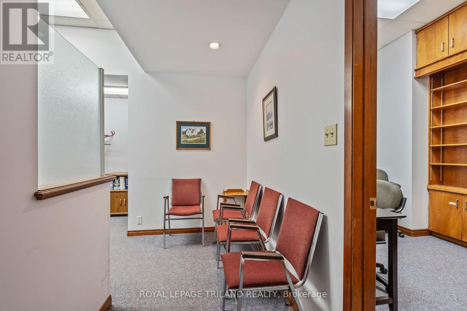 108 Centre St Property Photo 18