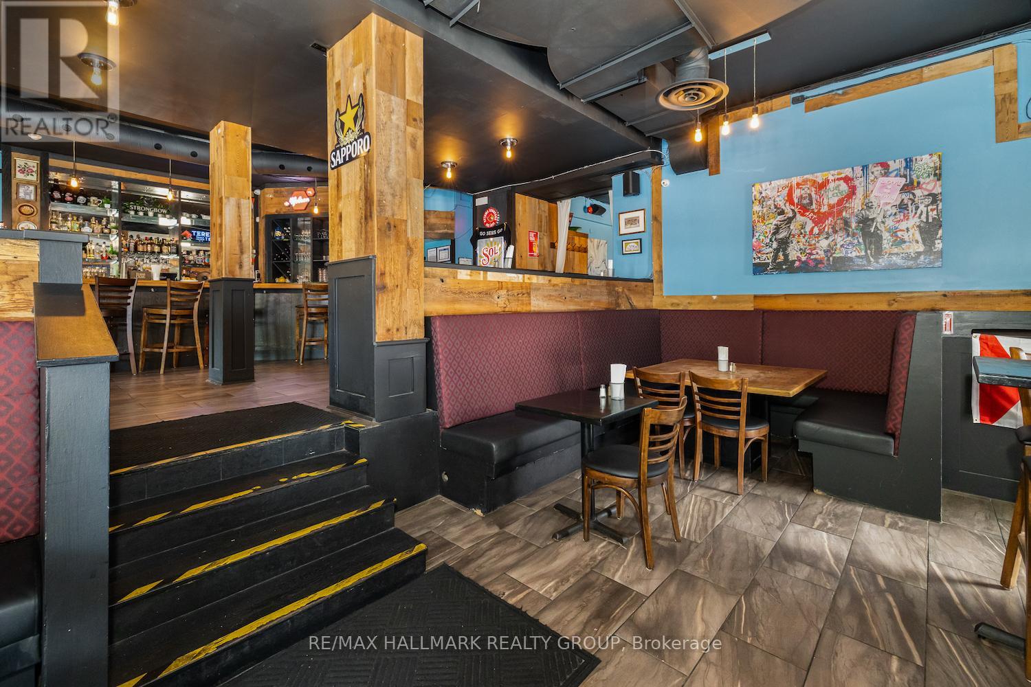 246 Laurier Avenue E Property Photo 12