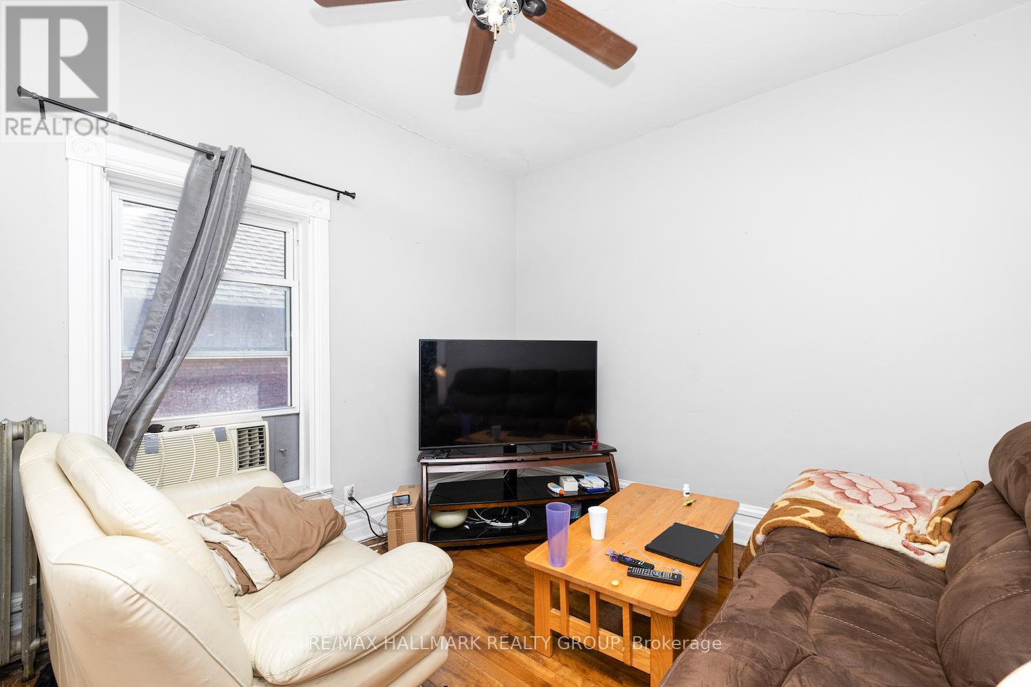 246 Laurier Avenue E Property Photo 38