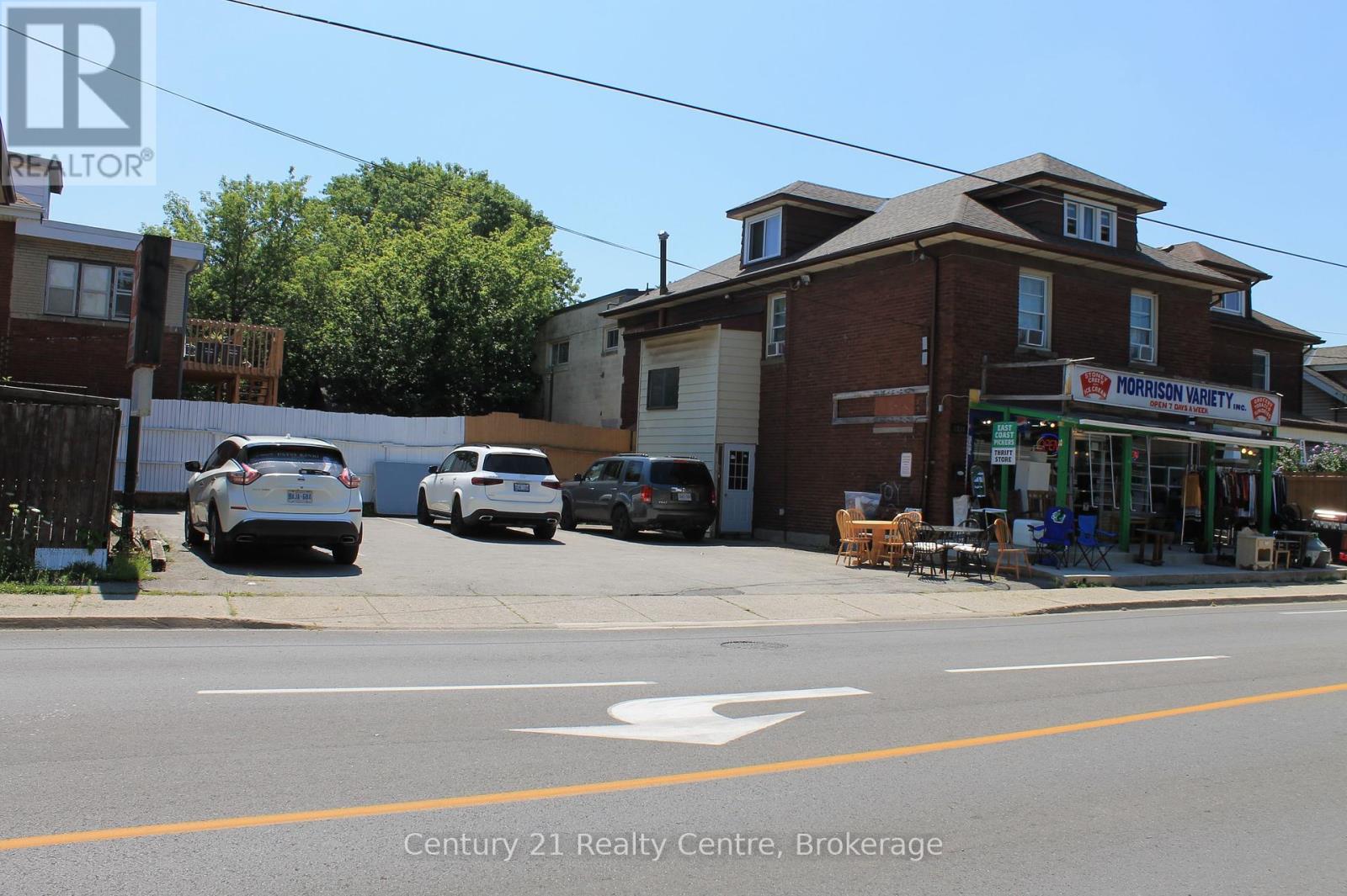 5124 Morrison Street Property Photo 1