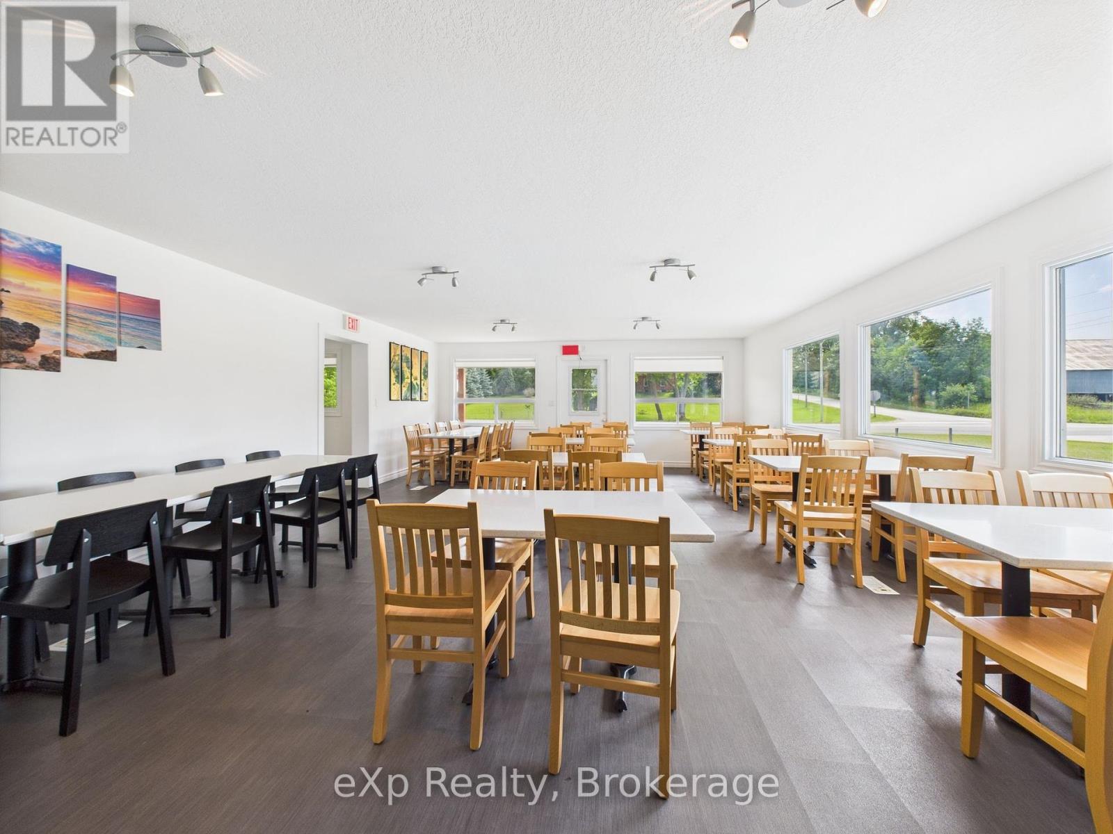 315194 Highway 6 Property Photo 11