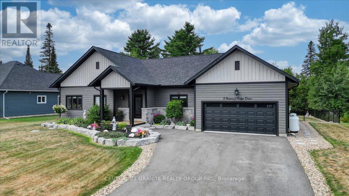 9 Bancroft Ridge Drive Property Photo 1