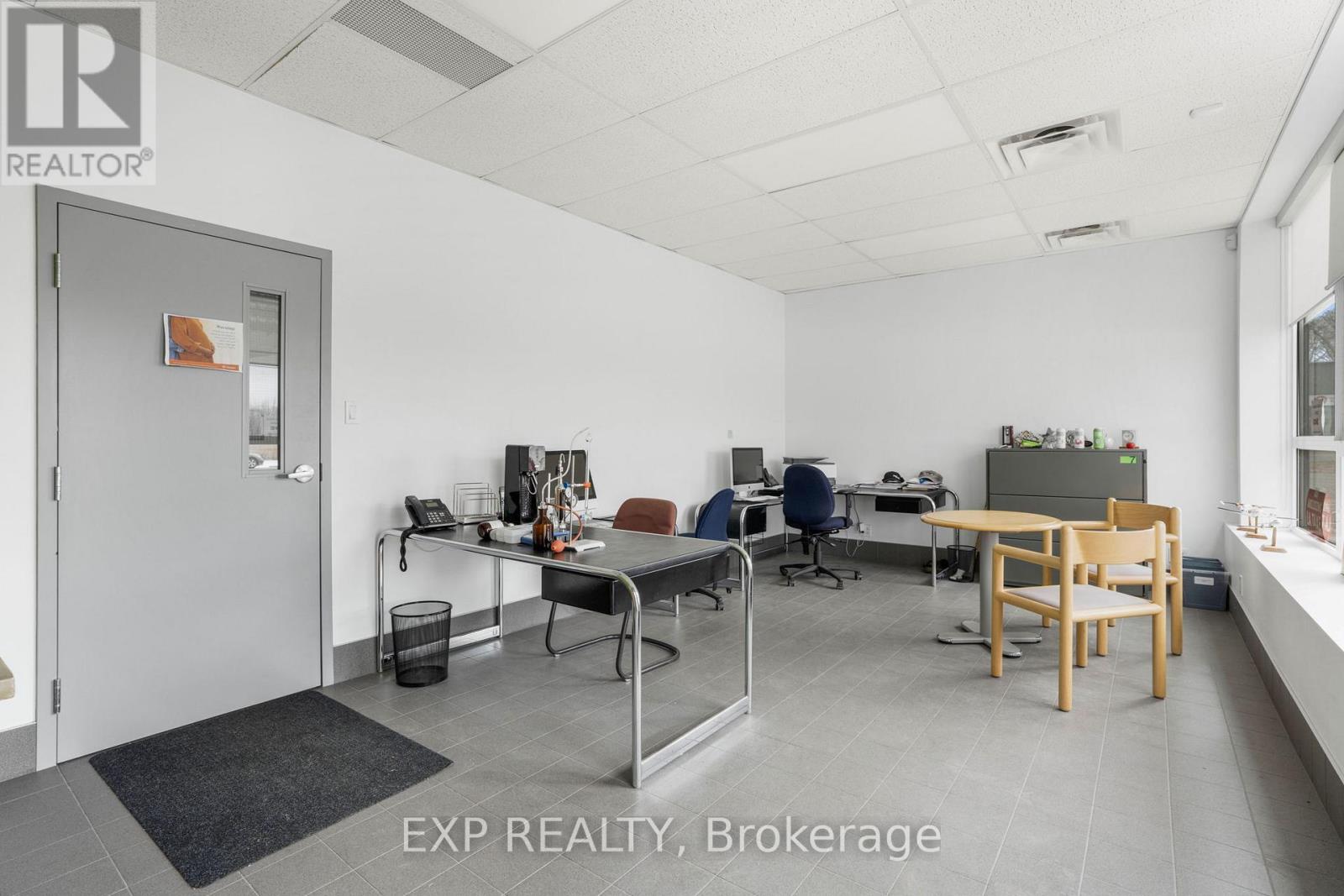 301 Industrial Boulevard Property Photo 6