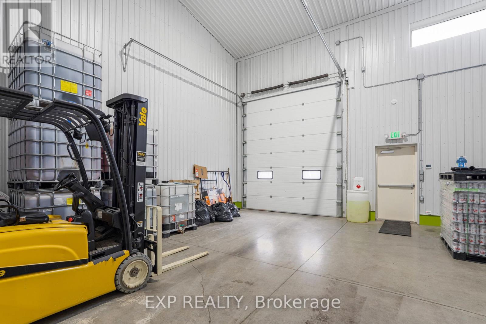 301 Industrial Boulevard Property Photo 14