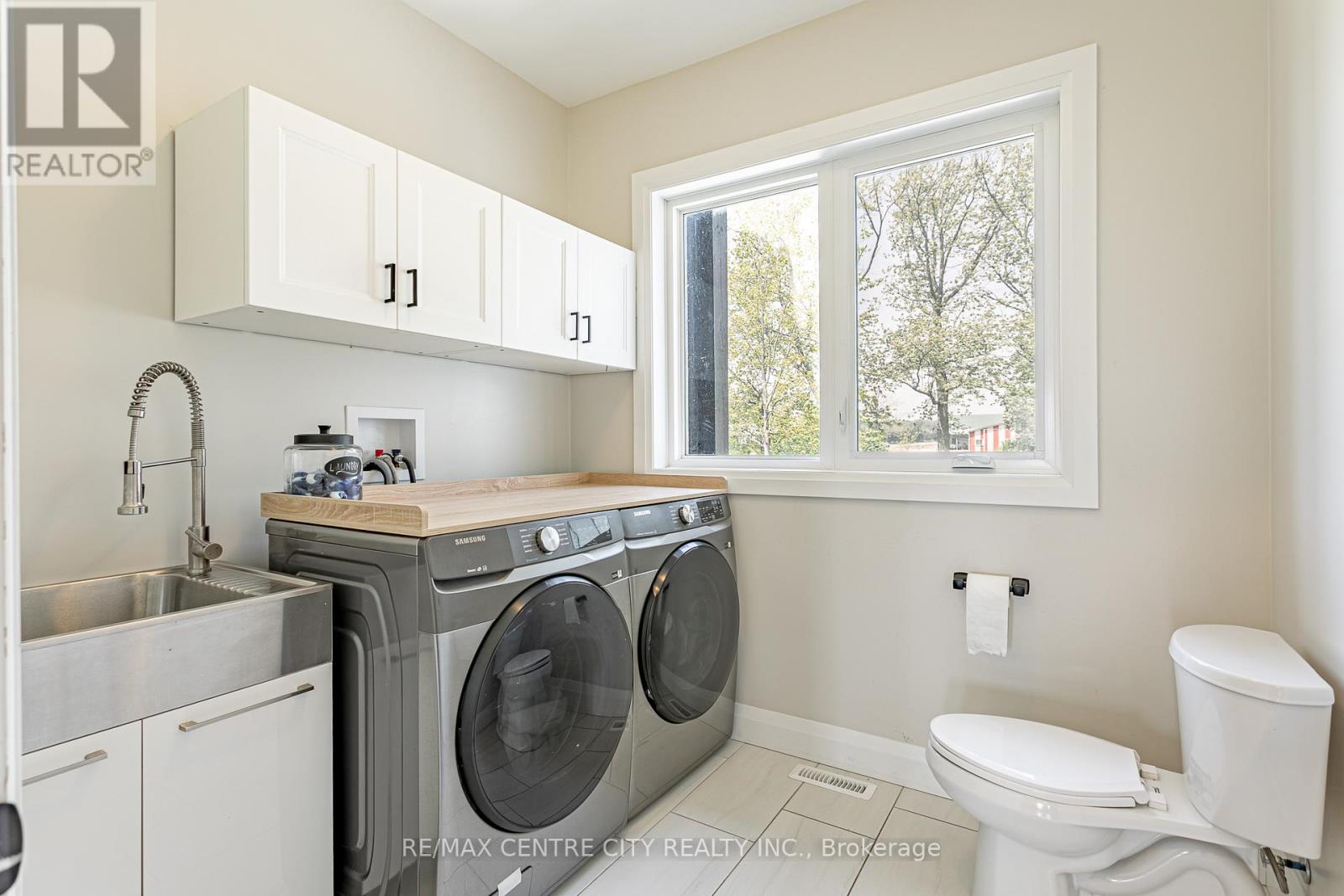 51057 Nova Scotia Line E Property Photo 20