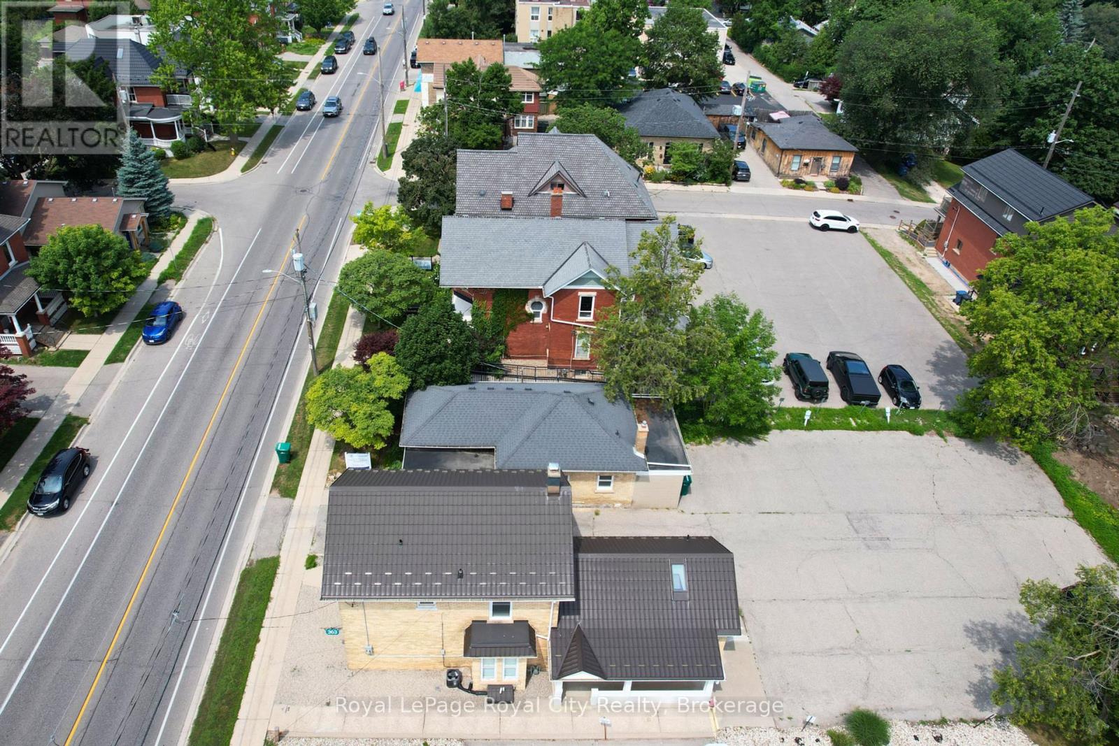 363 Woolwich Street Property Photo 27