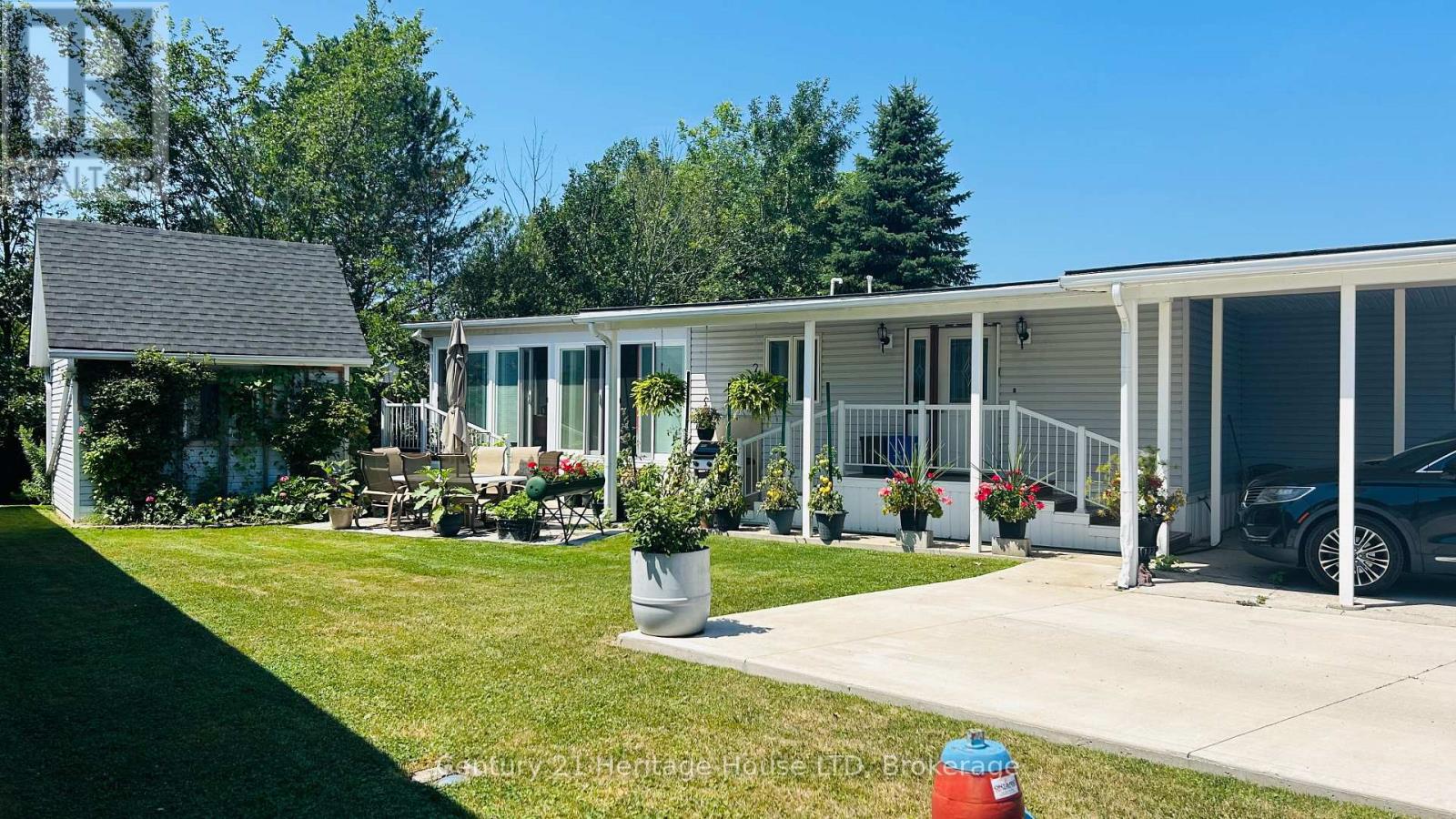 59 - 3033 Townline Road Property Photo 1