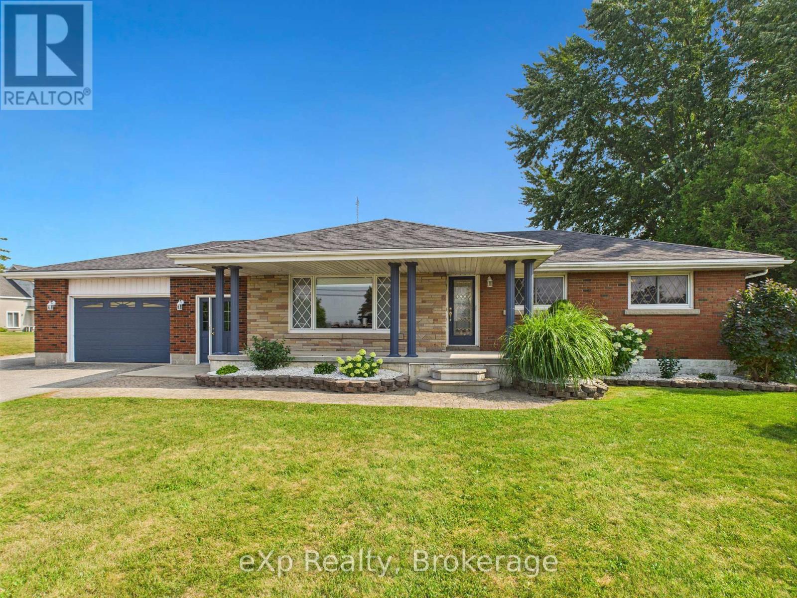 1567 Bruce Road 4, R.r. 2 Road Property Photo 1