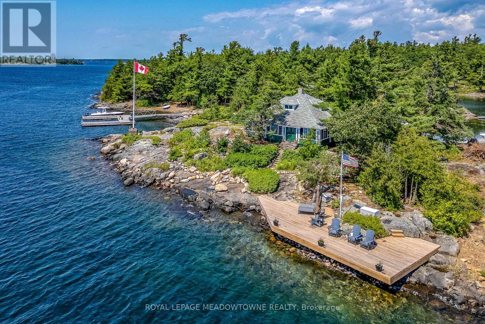 B324 Ellen Pearce Island Property Photo 1