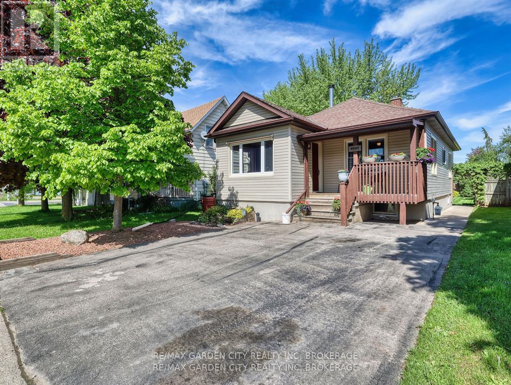 4395 ONTARIO STREET Property Photo 1