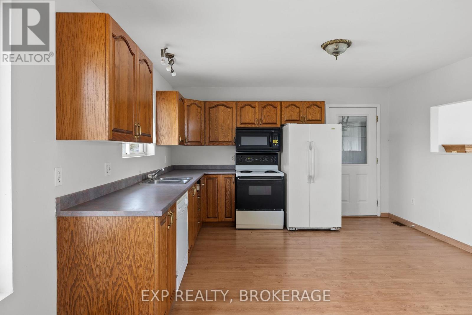 791 Beechwood Road Property Photo 7