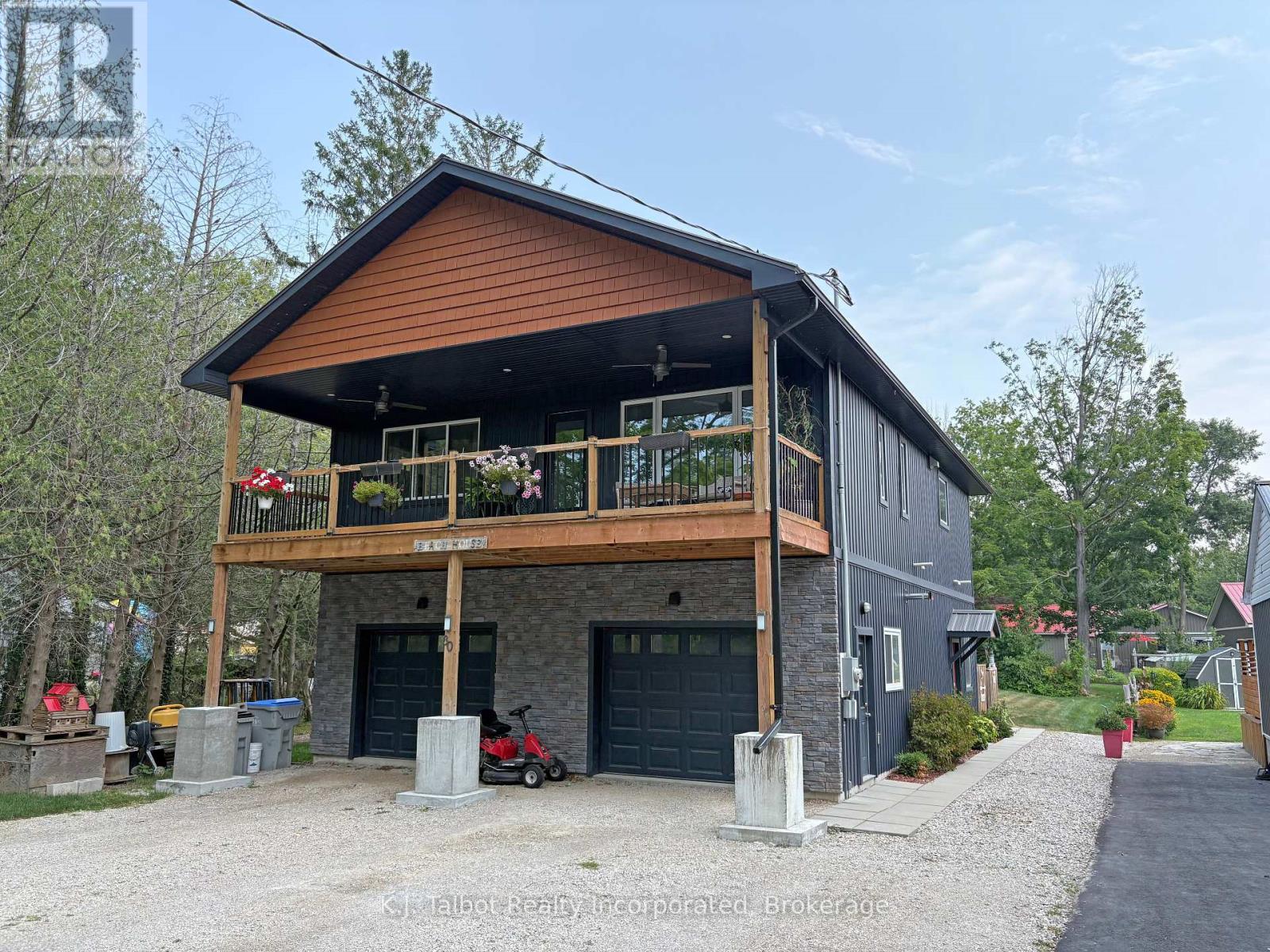 30 Bluewater Drive Property Photo 1